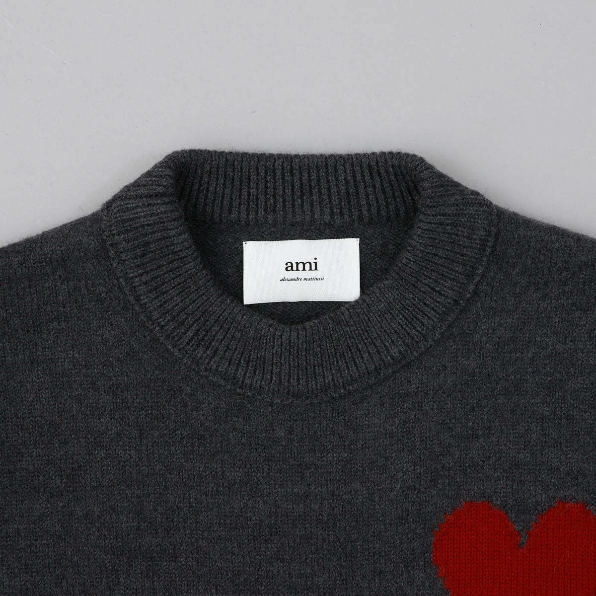 ami グレー ハートモチーフ セーター ami グレー ハートモチーフ ニットセーター